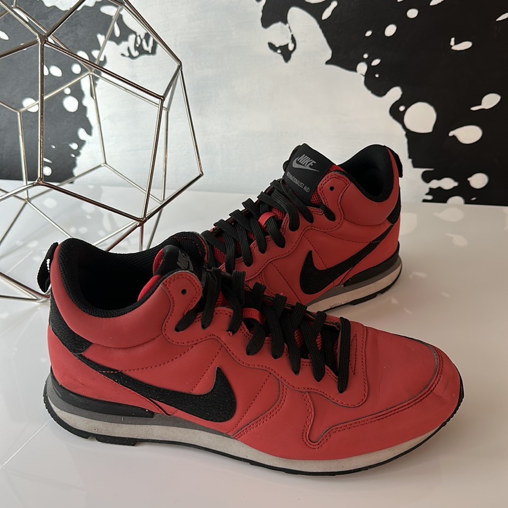 Mid tops sneakers